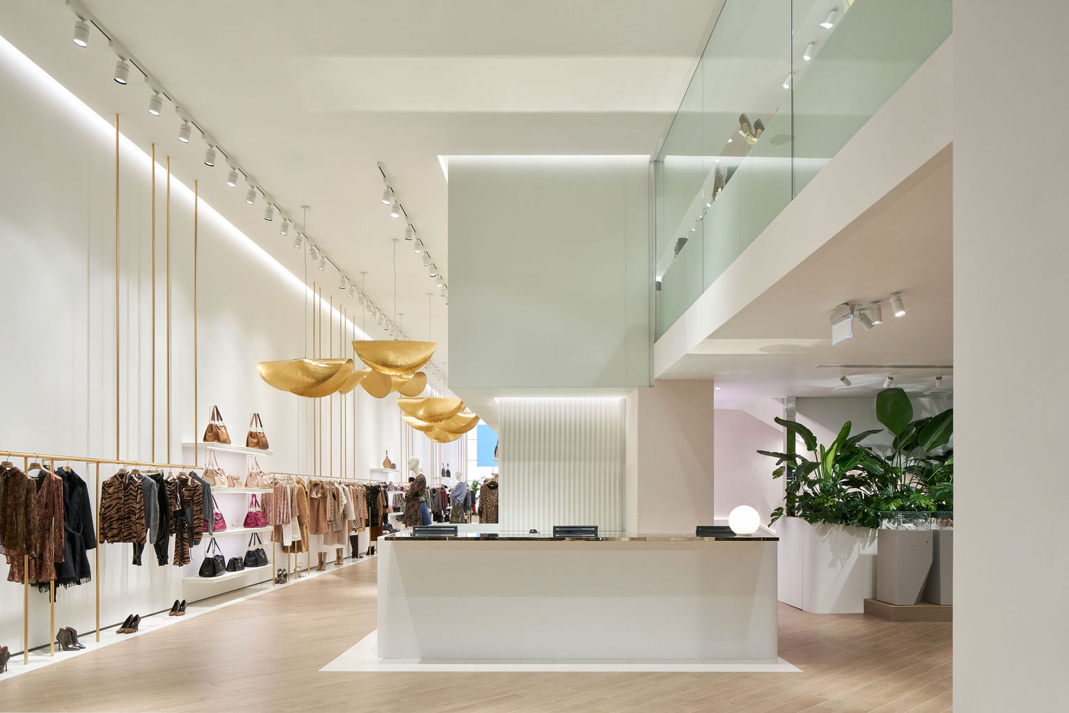 Liujo flagship store milano | homify
