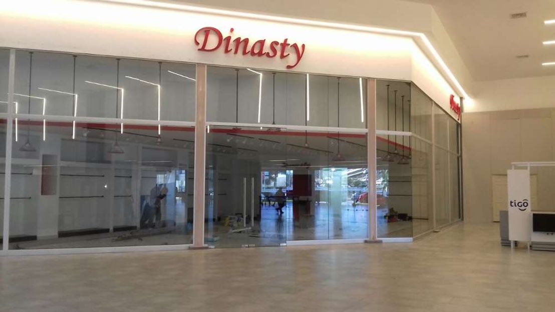 Centro Comercial Las Cascadas en El Salvador homify