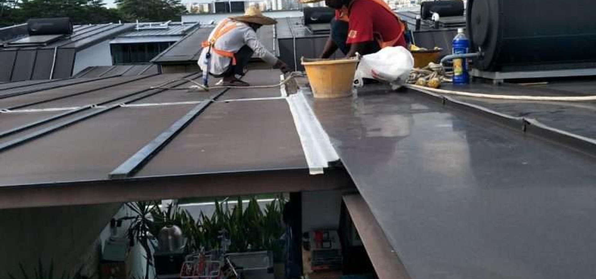 Roof Leakage Repair Singapore | Roof Waterproofing Singapore - GDT Services | homify