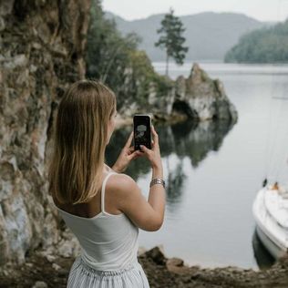 Yalnız seyahat edenler için temel uygulamalar