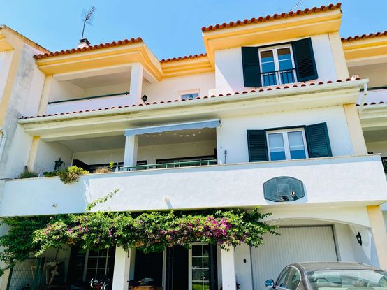 Traditionelles Haus mit Garten in Portugal homify