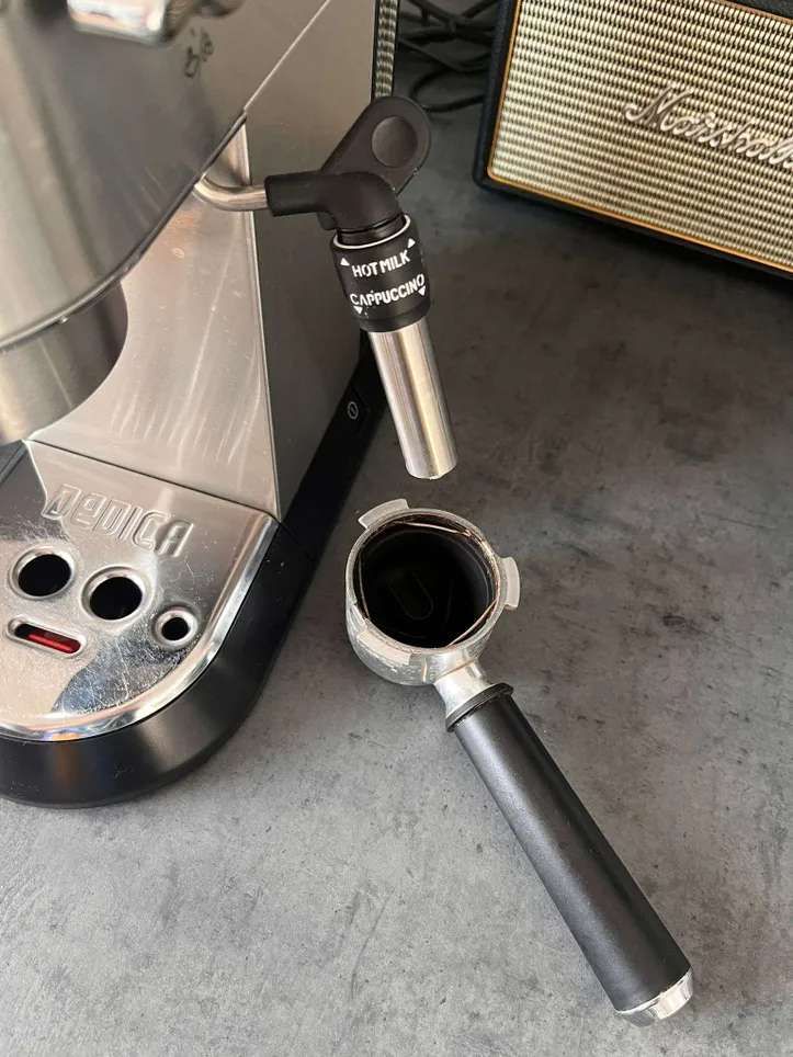 C mo desincrustar las cafeteras DeLonghi Sigue estos 14