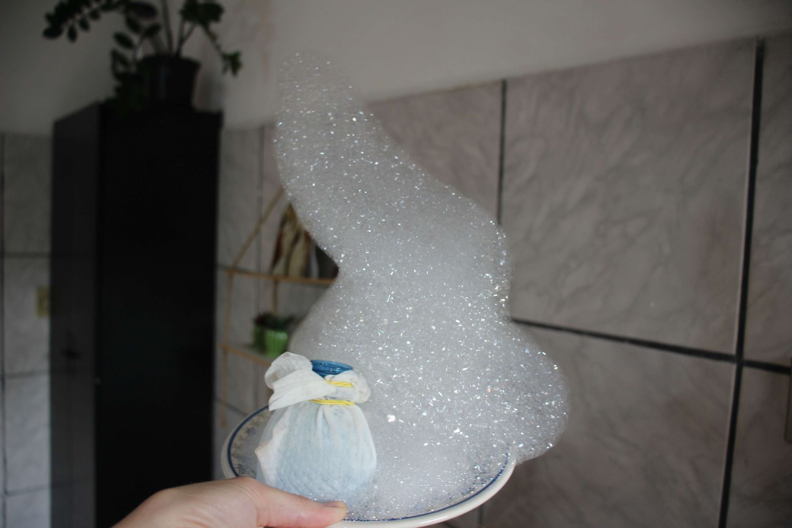 How to Make a DIY Recycled Bottle Bubble Blower in 5 Simple Steps | homify