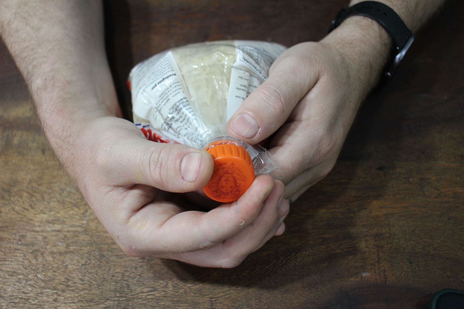 Adım 4: Şişe kapağını kapatın