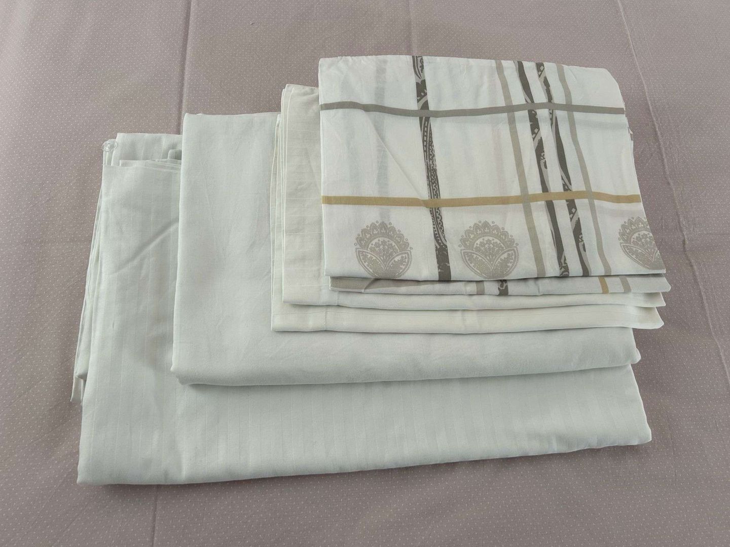 Adım 1: Nevresim takımını alın