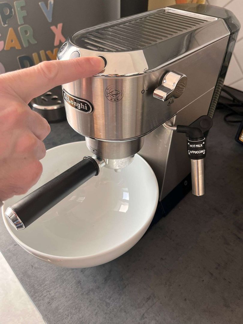 Delonghi accessorio calcare decalcificazione macchina caffè