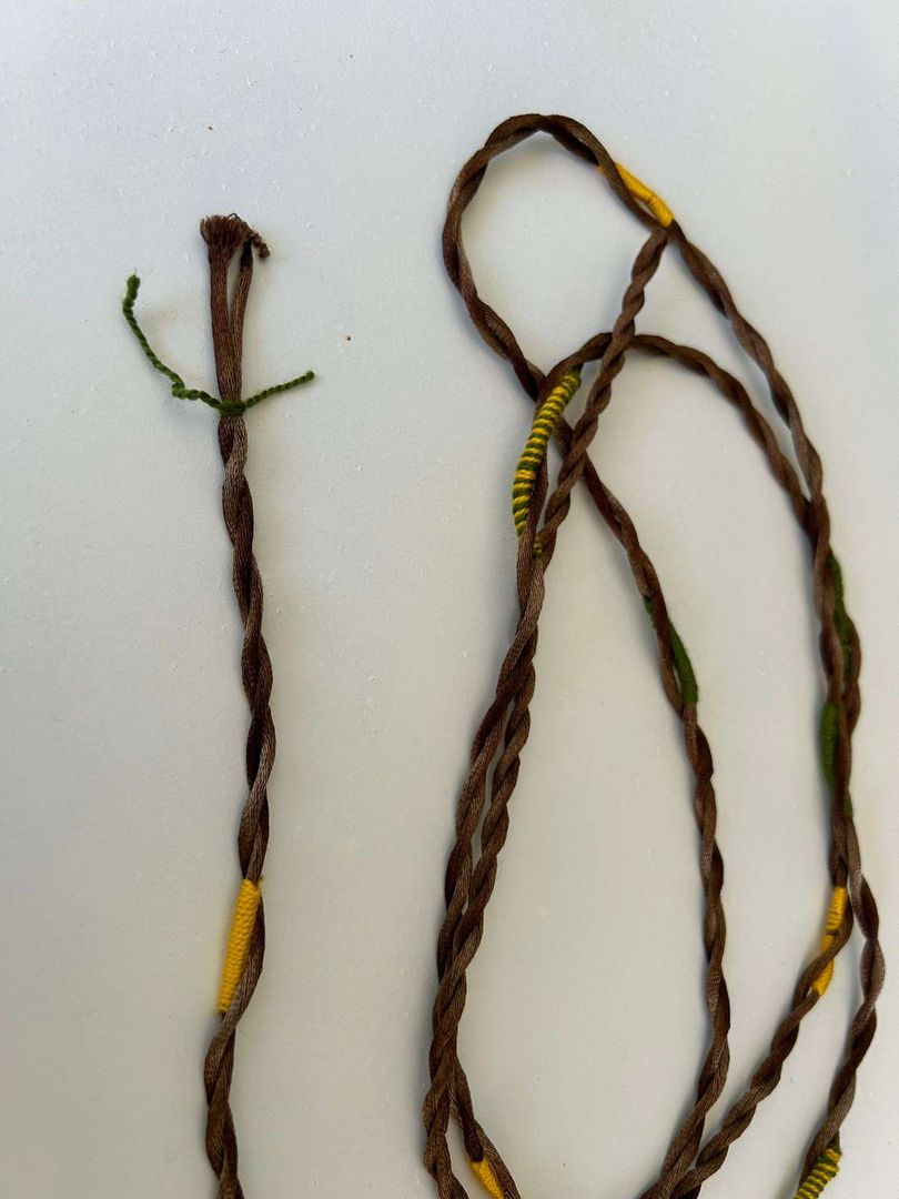 Adım 4: Deri kordonu örün