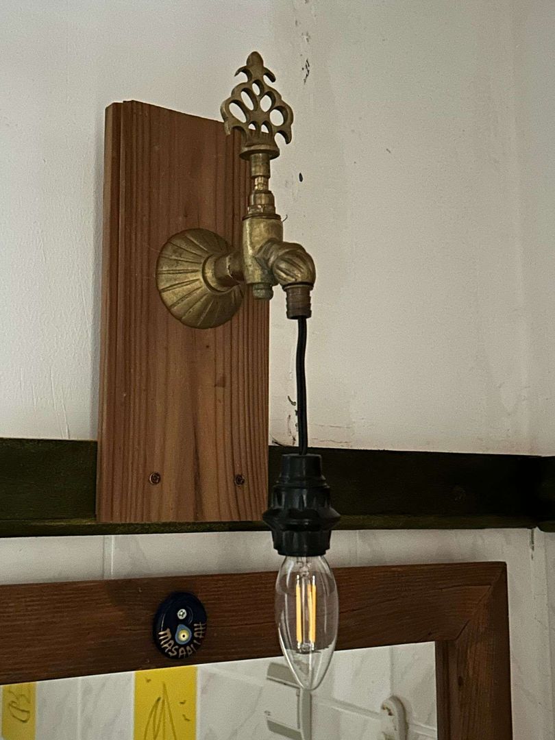 Adım 9: Ampulü takın