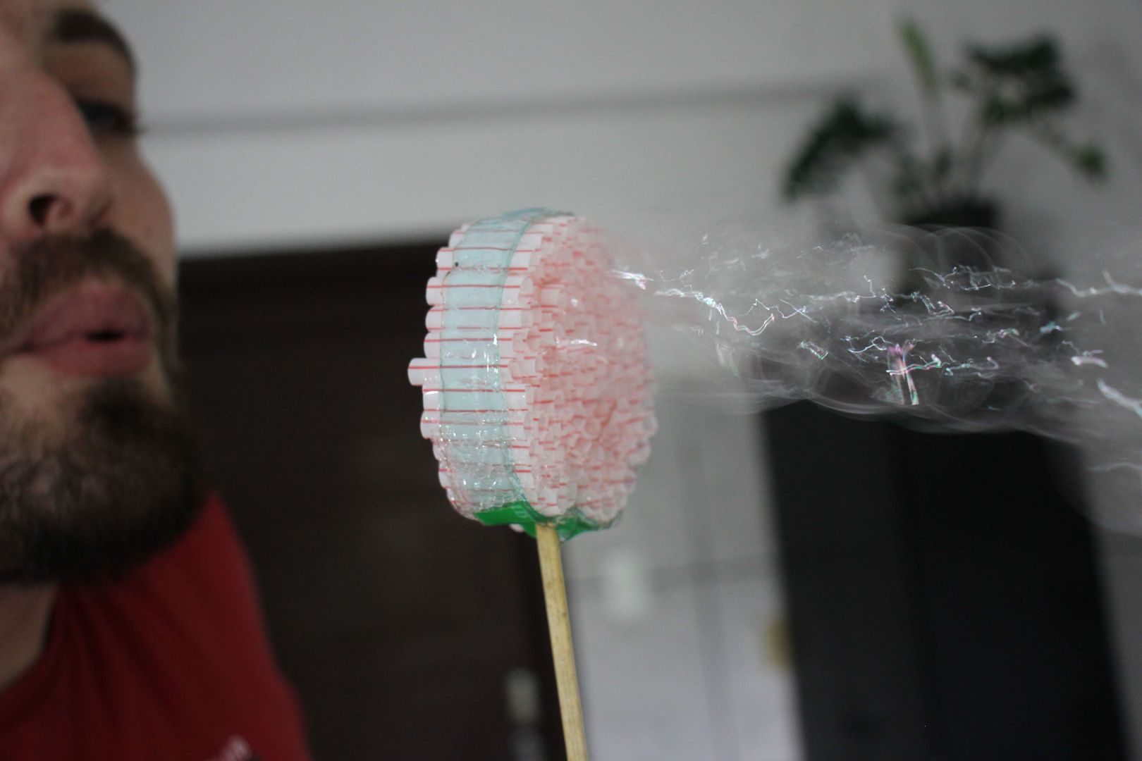 How to Make DIY Straw Bubble Blowers for Kids homify