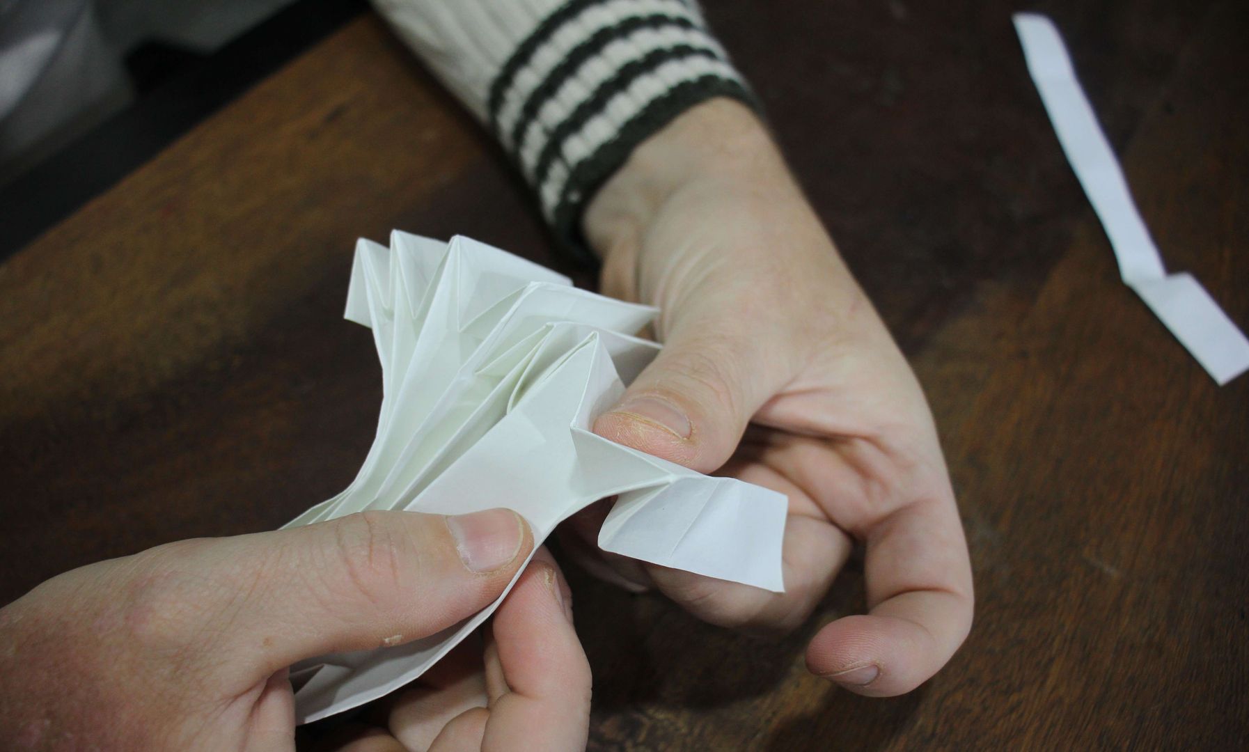 Adım 3: Uçları Tekrar Katlayın