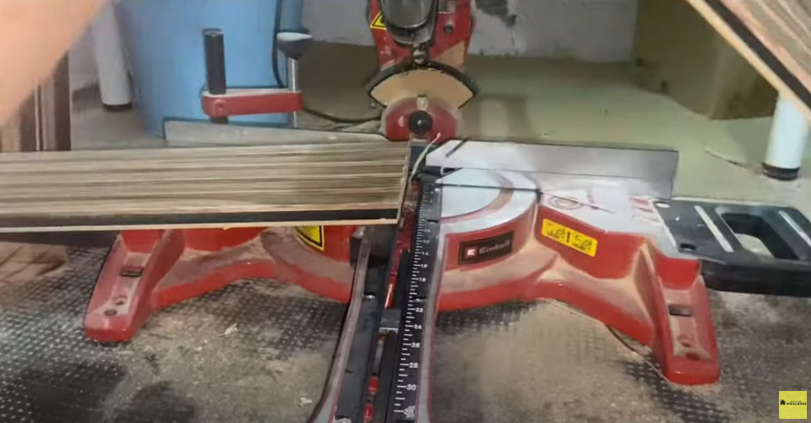 Adım 2 – Panelleri Kesin