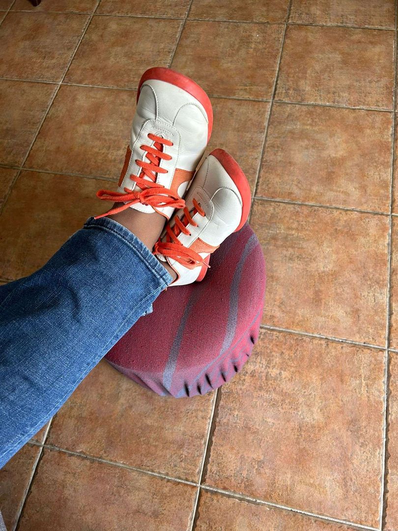 How To Make An Ottoman From Scratch at Peggy Gillen blog