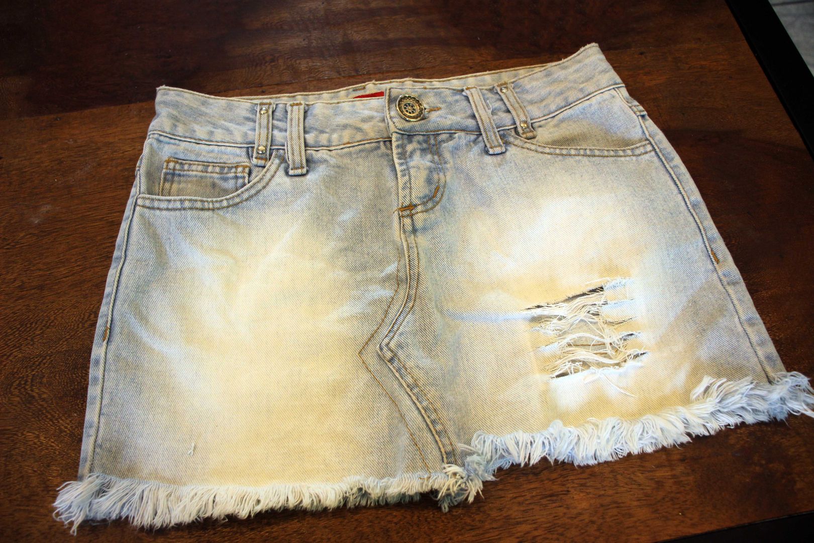 DIY - tiñe tus jeans viejos! Tinte para ropa 
