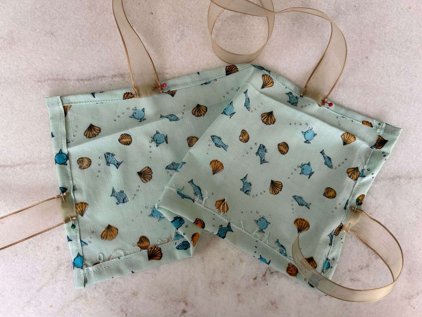 Adım 5: Şerit kayışları ekleyin 