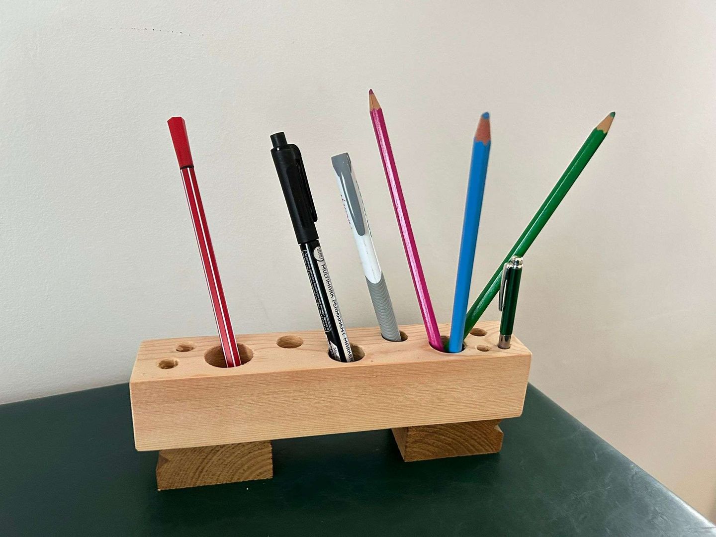 Simple Industrial Pencil Holder : 5 Steps (with Pictures) - Instructables