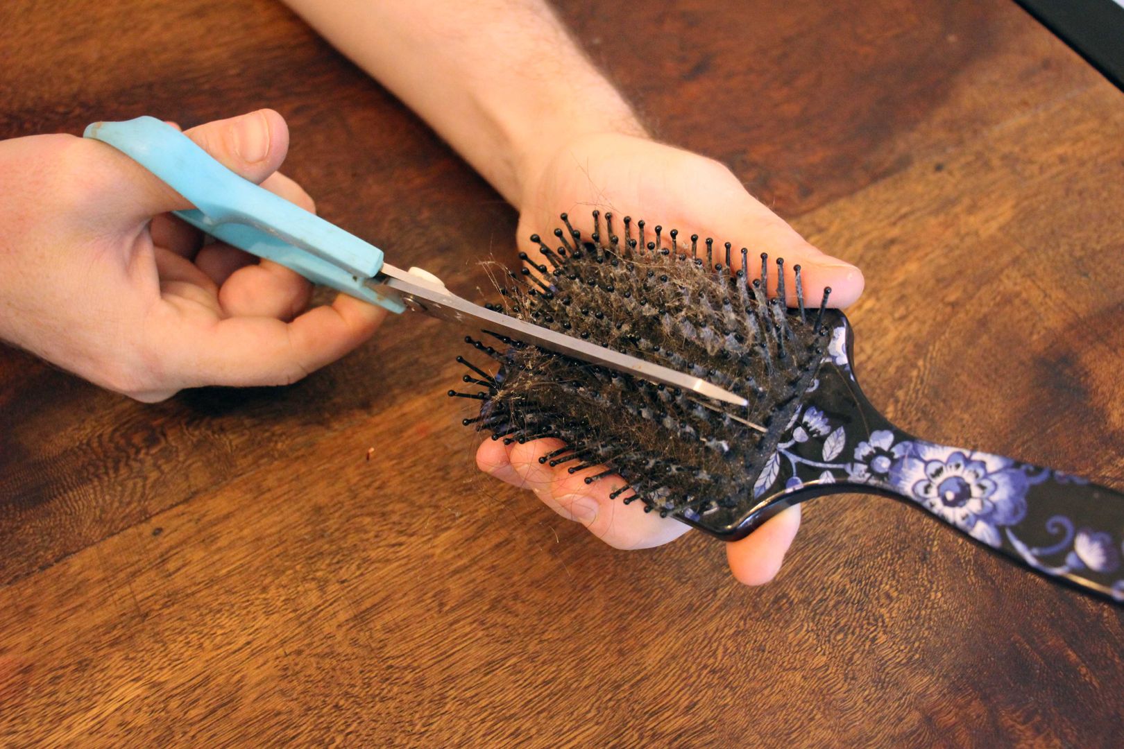 How to Clean Your Hairbrush 