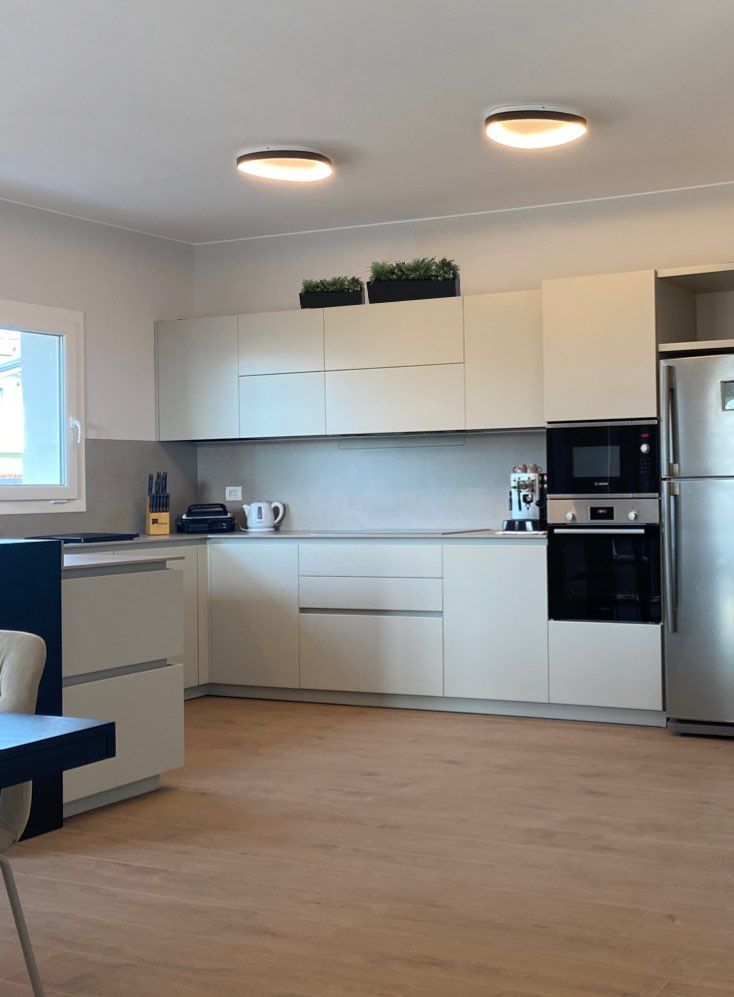 Una Villa Immersa nel Verde: Un Capolavoro di Design a Magnago | homify