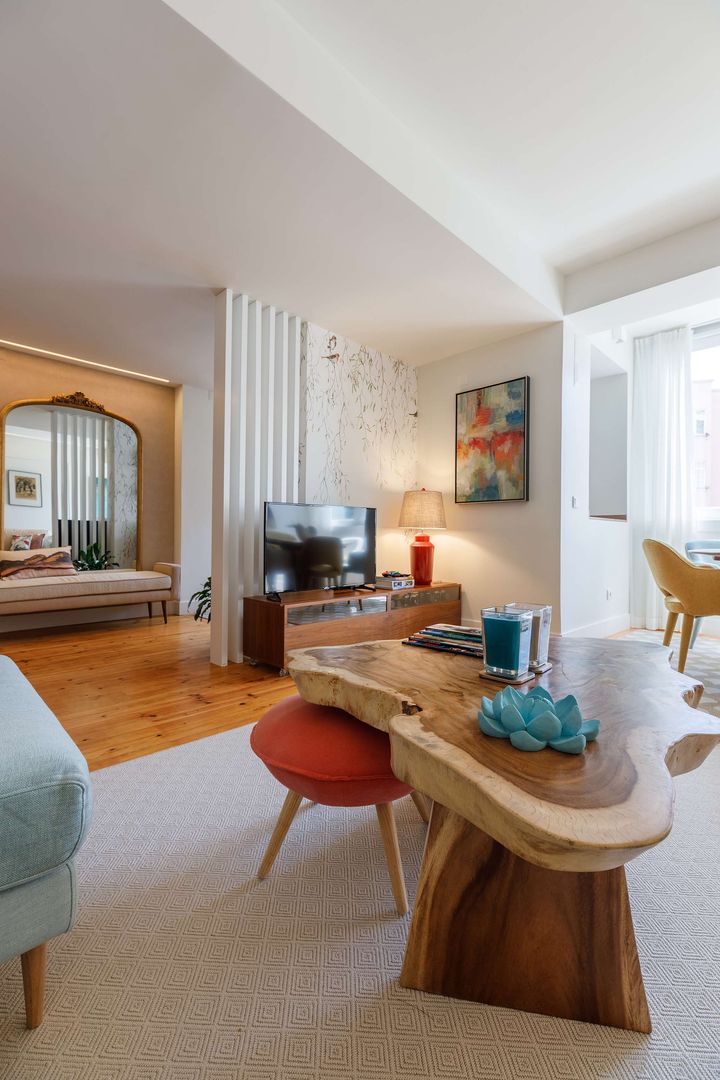 Casa Pasteur - Sala homify Daire Furniture, Table, Wood, Interior design, Flooring, Living room, Floor, Chair, Wood stain, Building