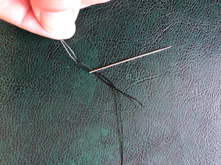 How to Put Thread in a Needle Easily l DIY Ways to Make a Needle Threader  in 11 Steps