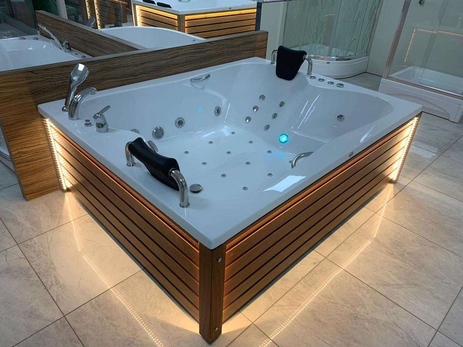 Jakuzi Modern İSTANBUL DUŞAKABİN CAM BALKON SİSTEMLERİ LTD ŞTİ Modern Banyo Hot tub, Plumbing fixture, Bathtub, Jacuzzi, Plumbing, Design, Hardwood, Wood stain, Hotel, Tap