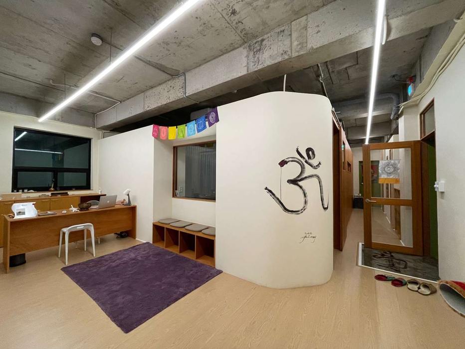 하남요가원인테리어공사, 모리디자인 모리디자인 Commercial spaces