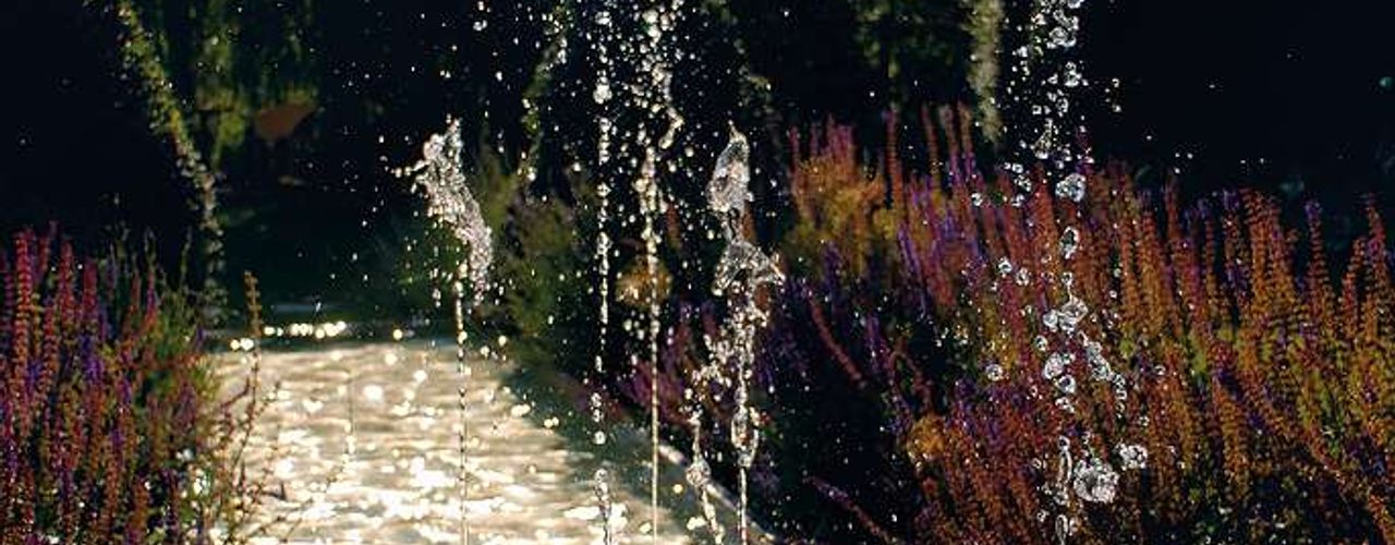 How Beautiful Dancing Water Fountains Can Elevate an Outdoor Area homify
