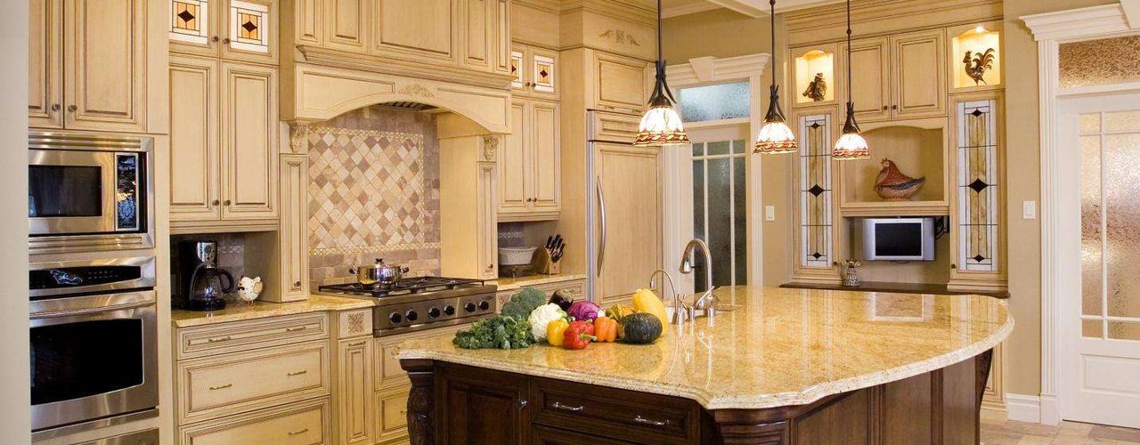 A Press profile homify Storage room Arbeitsplatte, Schränke, Möbel, Eigentum, Holz, Küche, Schublade, Klopfen, Sanitärarmatur, Waschbecken