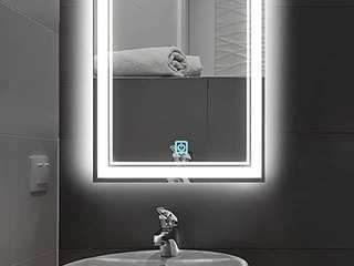 Espejo de baño con luz led Press profile homify Baños de estilo minimalista