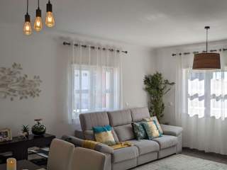 Decoração de Sala | Apartamento Casas do Lago | Amadora, Acontece Design Solutions Acontece Design Solutions غرفة السفرة