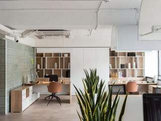 Дизайн интерьера офисного пространства ИКРА, OBJCT OBJCT Minimalistyczne domowe biuro i gabinet