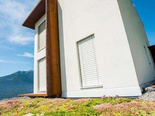 Passive House in Valtellina, studio bioprogettazionetarca di tarca davide studio bioprogettazionetarca di tarca davide Haciendas