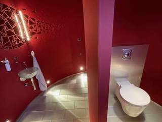 Gäste-Toilette, DRECHSLER INTERIORS DRECHSLER INTERIORS Casas de banho modernas