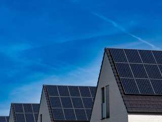 EA20250123-23437 Press profile homify Asian style bathroom Blue, Daytime, Solar energy, Solar panel, Solar power, Composite material, Sunlight, Solar thermal collector, Daylighting, Meteorological phenomenon