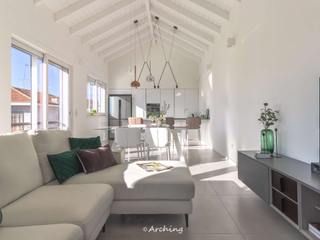 Minimal chic – Interior e home styling, Arching - Architettura d'interni & home staging Arching - Architettura d'interni & home staging Moderne Wohnzimmer