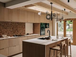 Wiltspoon House, Fourteen a.m. Fourteen a.m. Single family home