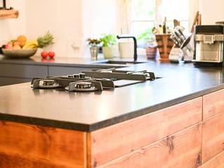 Küche III, edictum - UNIKAT MOBILIAR edictum - UNIKAT MOBILIAR Kitchen units