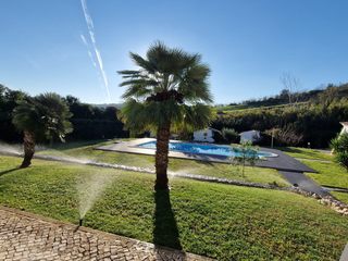 Quinta tipologia T5 ABRANRUR - Mediação Imobiliária, Lda Villas Plantar, Céu, lote de terreno, Paisagem natural, Árvore, Grama, Lazer, Paisagem, Arecales, Superfície da estrada