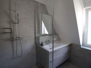 Badezimmer mit Schrägen? Wir finden eine Lösung!, Bad Campioni Bad Campioni Classic style bathrooms