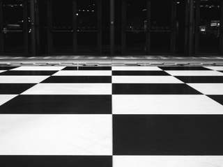 EA20250820-23938 Press profile homify Single family home White, Flooring, Floor, Monochrome photography, Black, Black and white, Tile, Monochrome, Grey, Silver