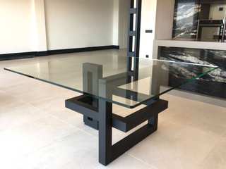 IOS - La mesa de vidrio cuadrada más artística, GONZALO DE SALAS GONZALO DE SALAS غرفة السفرة