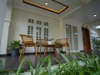 Kerala classic Renovation | Lezara design, LEZARA Design LEZARA Design Single family home