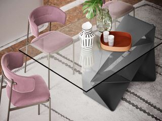 Stilvolles Designer Esszimmer mit Glasesstisch, Livarea Livarea Minimalist dining room