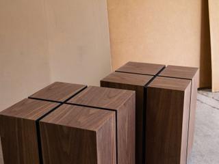 mesas laterales nogal, MUN - Ebanistería y Diseño MUN - Ebanistería y Diseño Living room