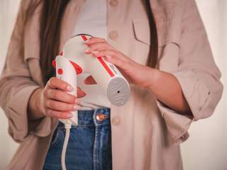 EA20241112-23225 Press profile homify Laundry room Mano, Capispalla, Camicia da abito, Collo, Manica, Occhiali da vista, Tessile, Vita, Gesto, Dito