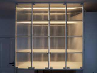Witrynki szklane podświetlane, Modestwork Modestwork Storage room