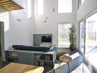 Villa contemporanea in legno - Tradate (VA), Marlegno Marlegno Livings de estilo moderno