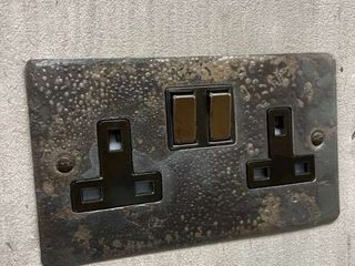 Rustic Sockets and Switches, Socket Store Socket Store Rustieke woonkamers