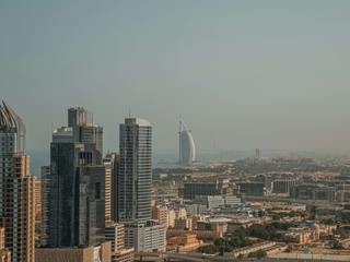 EA20250611-23787 Press profile homify Eclectic style dressing rooms Skyscraper, Sky, Urban area, Building, City, Daytime, Metropolitan area, High-rise building, atmospheric phenomenon, Tower