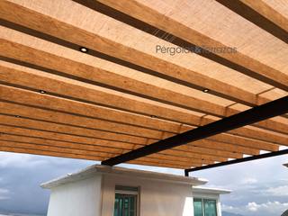 Pérgola TexturiForm Premium, Pérgolas & Terrazas Pérgolas & Terrazas Balcones y terrazas de estilo moderno