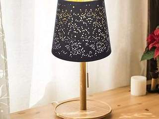 Pantalla de lámpara de mesa Press profile homify Other spaces Muebles, Planta, Mesa, Luz, Edificio, Diseño de interiores, Lámpara, Madera, Arte, Matices y sombras